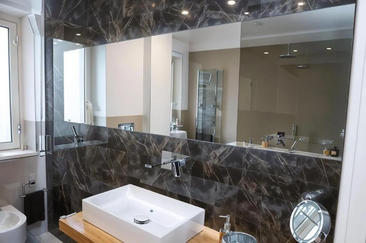 公寓 Suite Strasburgo 253 巴勒莫