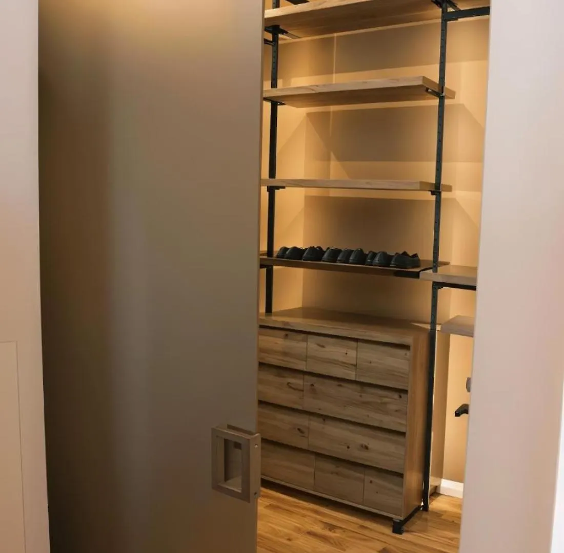 公寓 Suite Strasburgo 253 巴勒莫